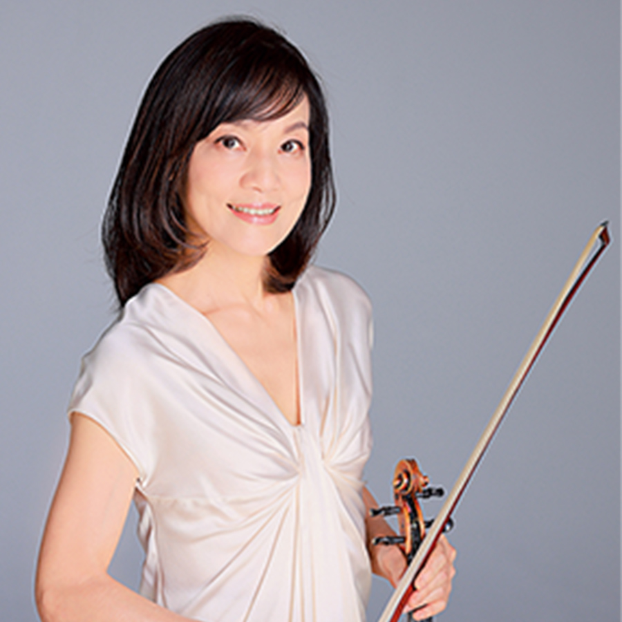 千住真理子（せんじゅ まりこ）
