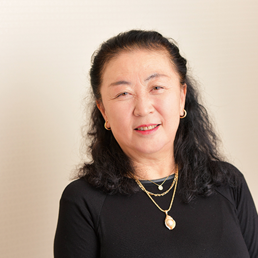 柏葉幸子（かしわば さちこ）